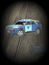 Load image into Gallery viewer, Mass State Police D3 Dartmouth Barracks Coin
